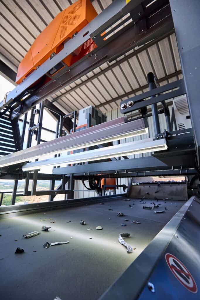 Member News: TOMRA Recycling unveils FINDER™ COLOR: next-generation colour sorting for high-purity metal recovery - The Aluminium Federation